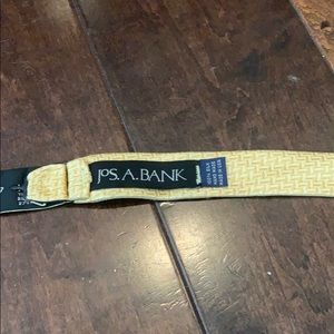 Jos. A. Bank Accessories - Jos. A Bank yellow/gold pattern Self-tie bow tie Jos. A. Bank Accessories - Jos. A Bank yellow/gold pattern Self-tie bow tie
